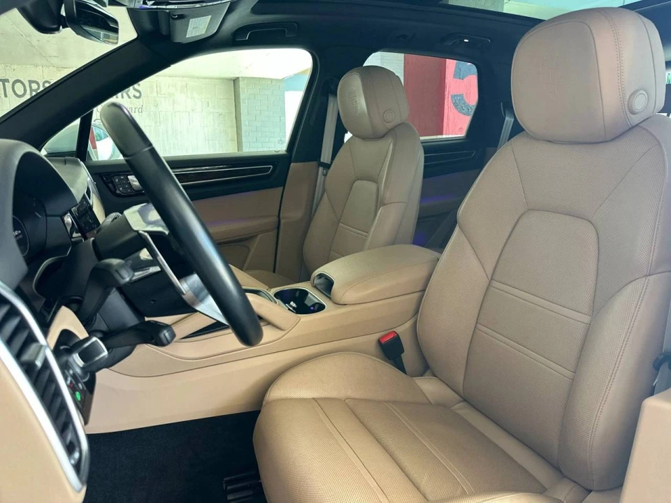 2023 Porsche 9Y0/9Y3 Cayenne - Image 5 of 5