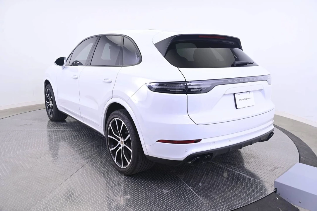 2023 Porsche 9Y0/9Y3 Cayenne - Image 3 of 5