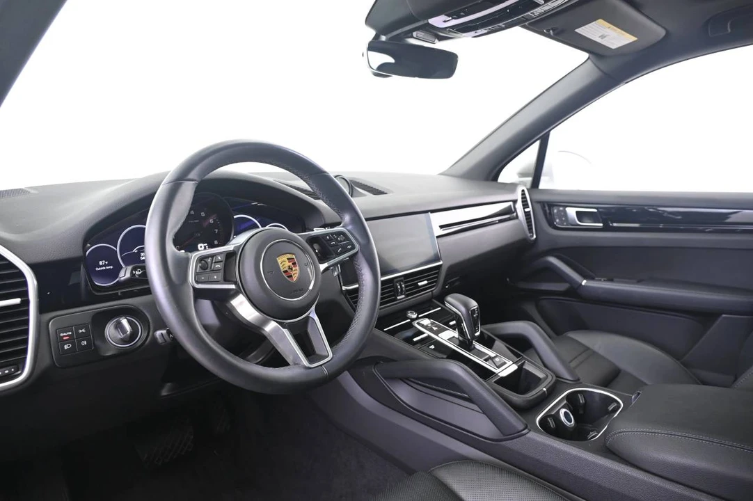 2023 Porsche 9Y0/9Y3 Cayenne - Image 4 of 5