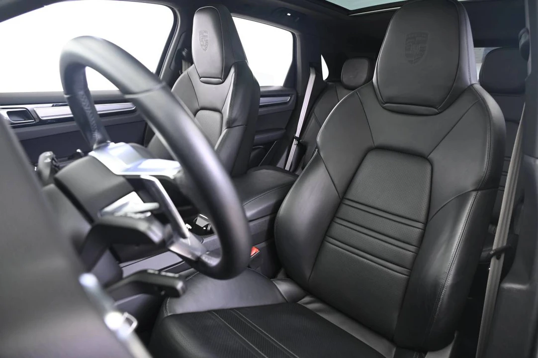 2023 Porsche 9Y0/9Y3 Cayenne - Image 5 of 5