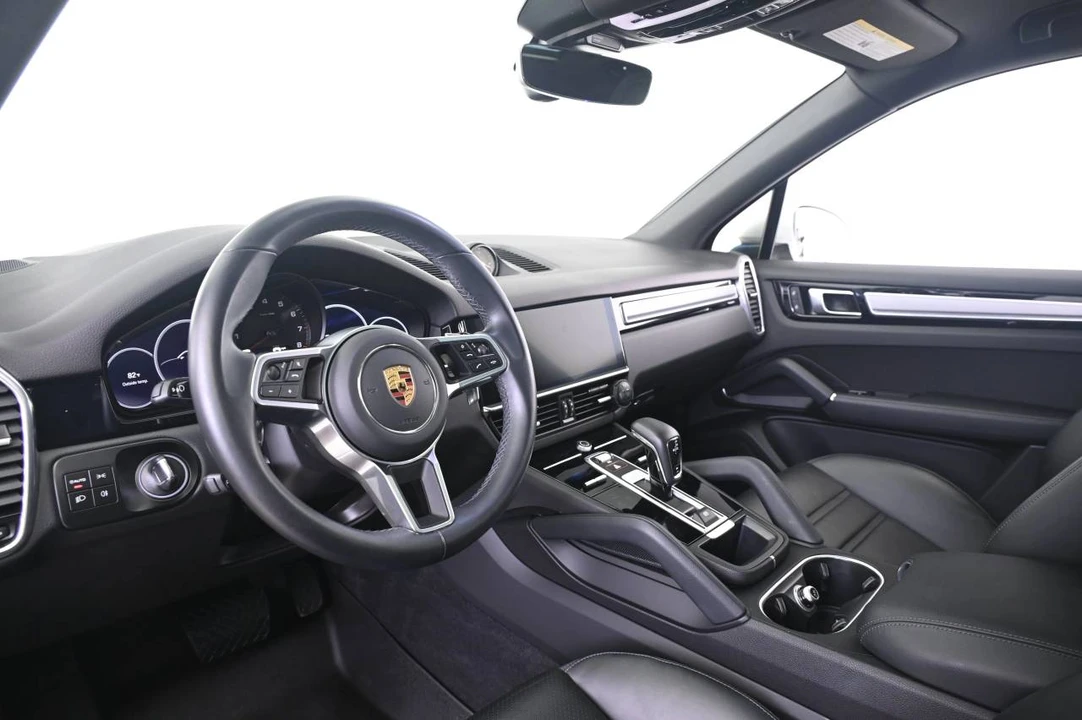 2023 Porsche 9Y0/9Y3 Cayenne - Image 4 of 5