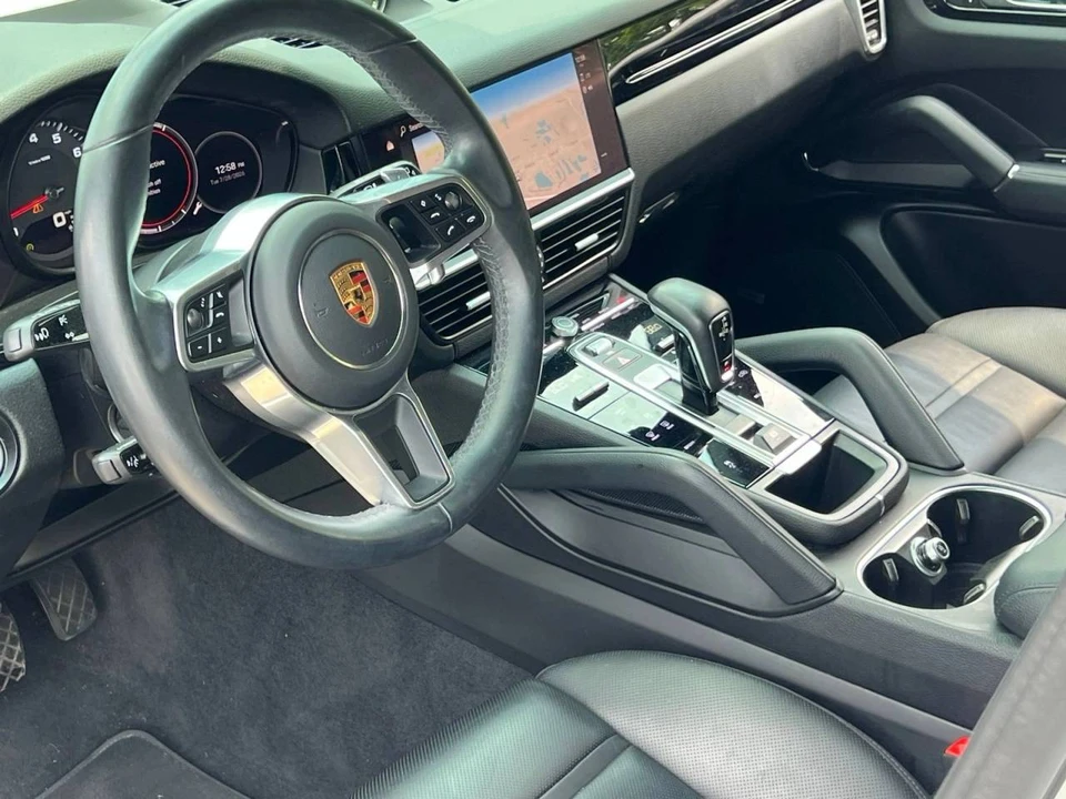 2023 Porsche 9Y0/9Y3 Cayenne - Image 4 of 5