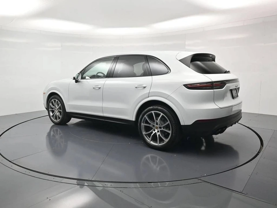 2023 Porsche 9Y0/9Y3 Cayenne - Image 3 of 5