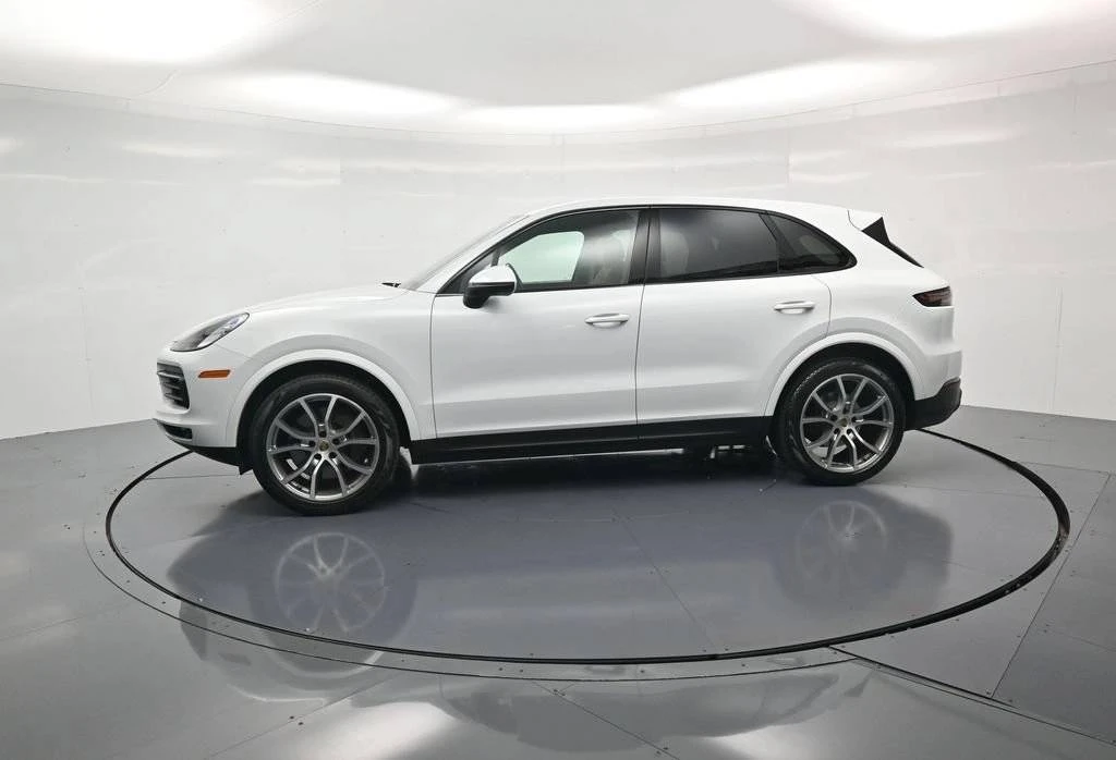 2023 Porsche 9Y0/9Y3 Cayenne - Image 2 of 5