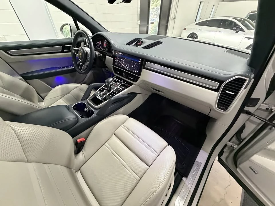 2023 Porsche 9Y0/9Y3 Cayenne - Image 18 of 20