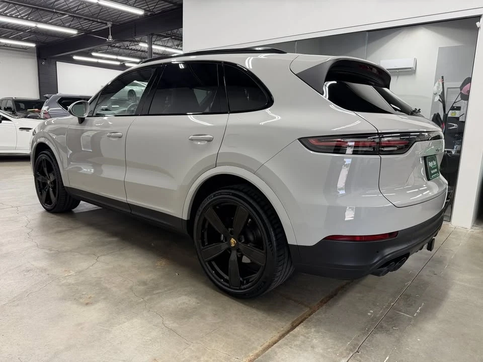 2023 Porsche 9Y0/9Y3 Cayenne - Image 6 of 20