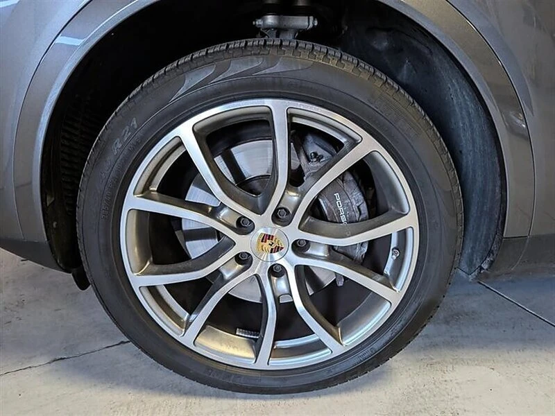2023 Porsche 9Y0/9Y3 Cayenne - Image 15 of 20