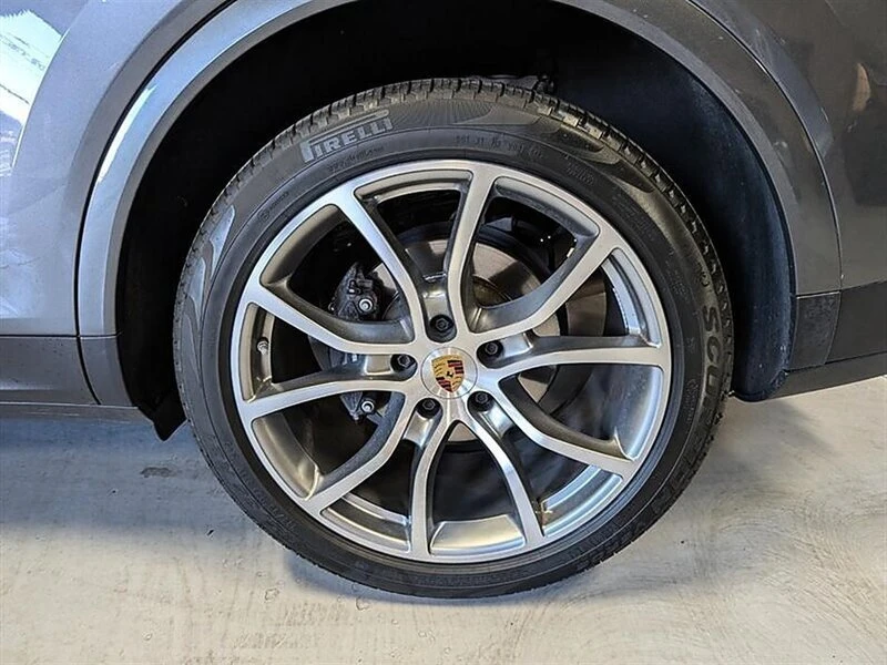 2023 Porsche 9Y0/9Y3 Cayenne - Image 14 of 20