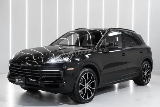 2023 Porsche Cayenne Platinum Edition