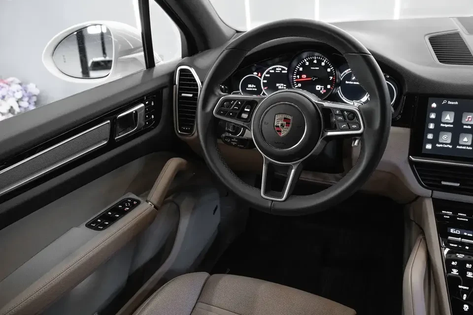 2023 Porsche 9Y0/9Y3 Cayenne - Image 11 of 20