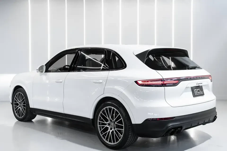 2023 Porsche 9Y0/9Y3 Cayenne - Image 8 of 20