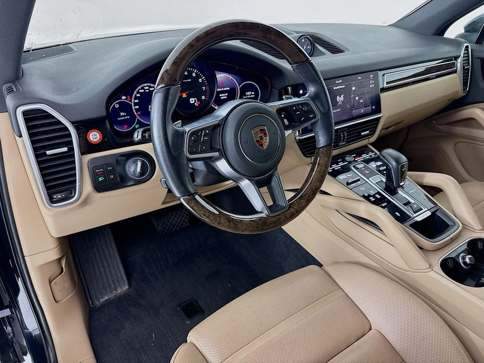 2023 Porsche 9Y0/9Y3 Cayenne - Image 4 of 12