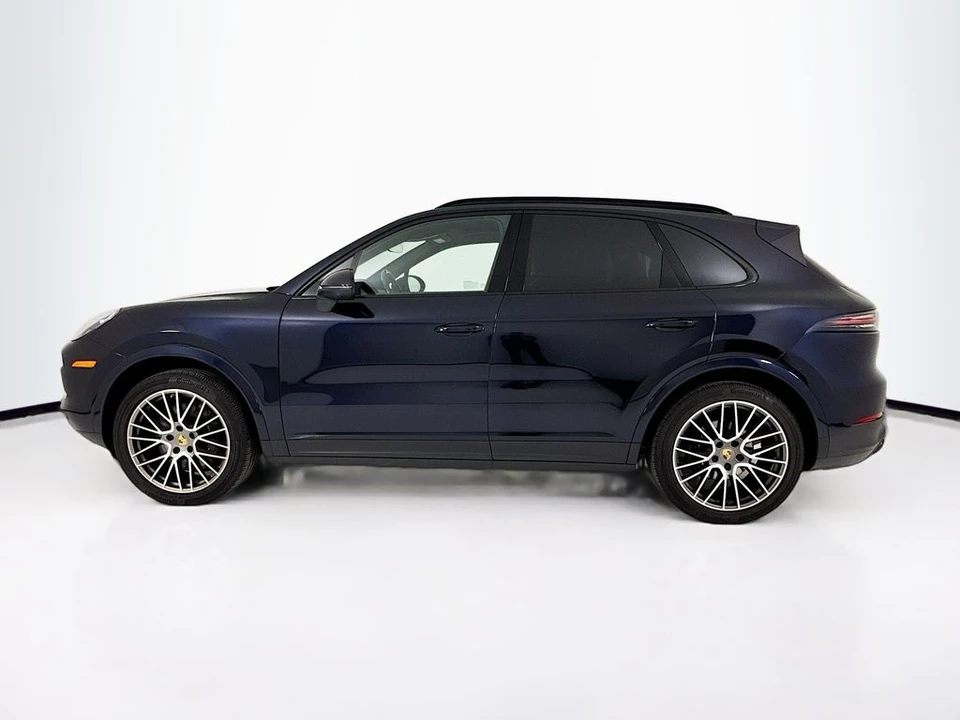 2023 Porsche 9Y0/9Y3 Cayenne - Image 2 of 12