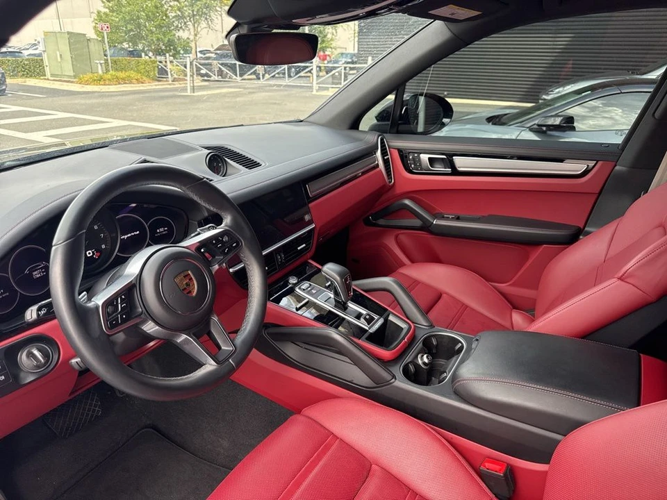 2023 Porsche 9Y0/9Y3 Cayenne - Image 4 of 5