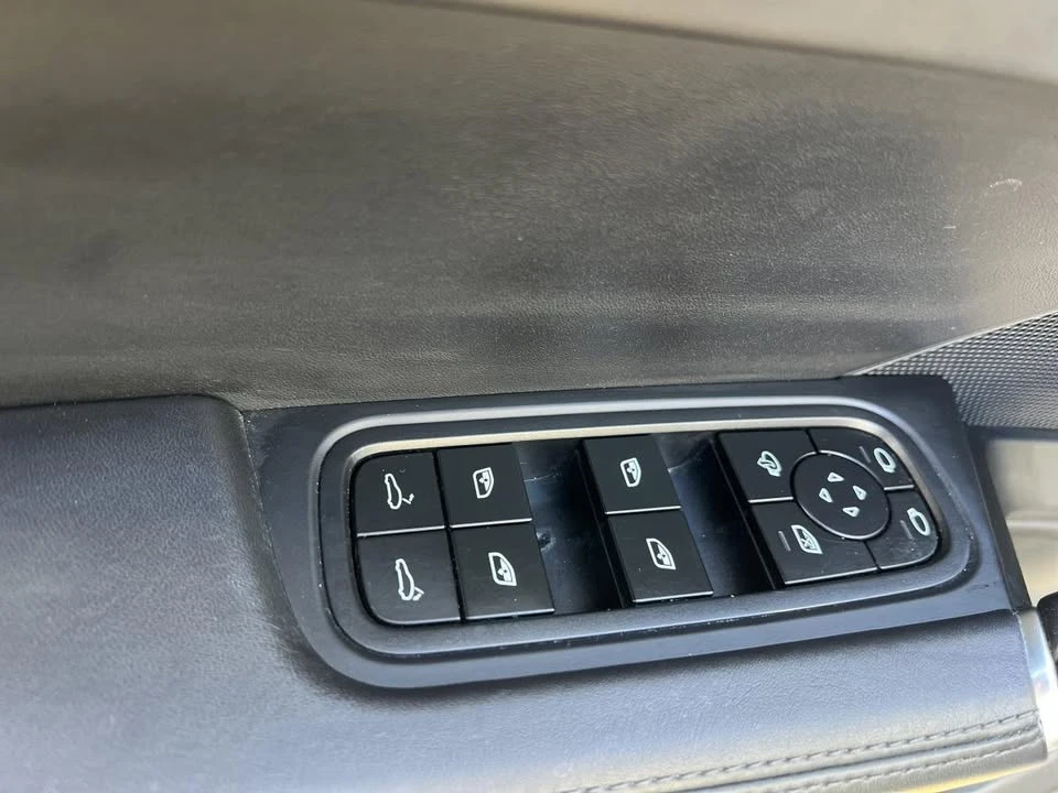 2023 Porsche 9Y0/9Y3 Cayenne - Image 15 of 20