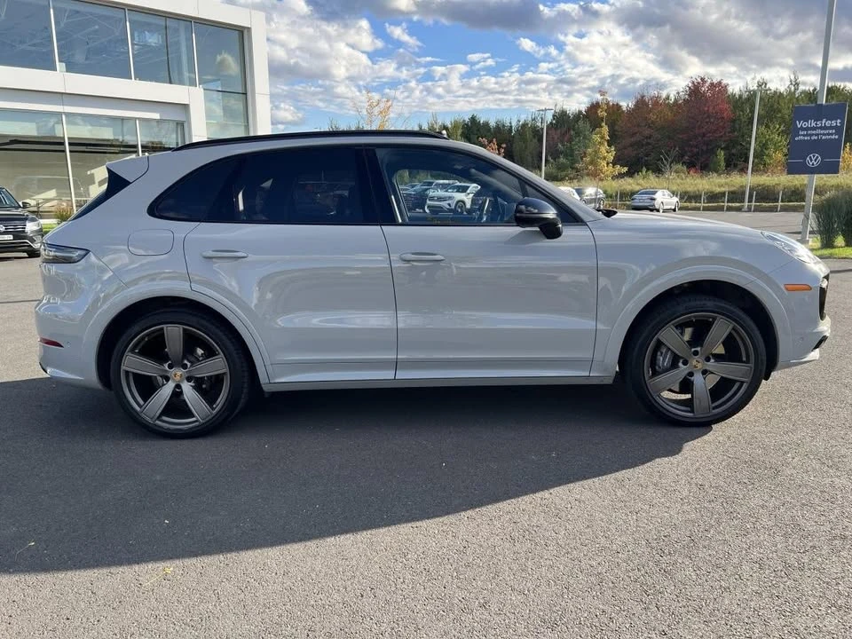 2023 Porsche 9Y0/9Y3 Cayenne - Image 5 of 20