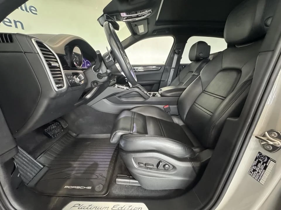 2023 Porsche 9Y0/9Y3 Cayenne - Image 12 of 16