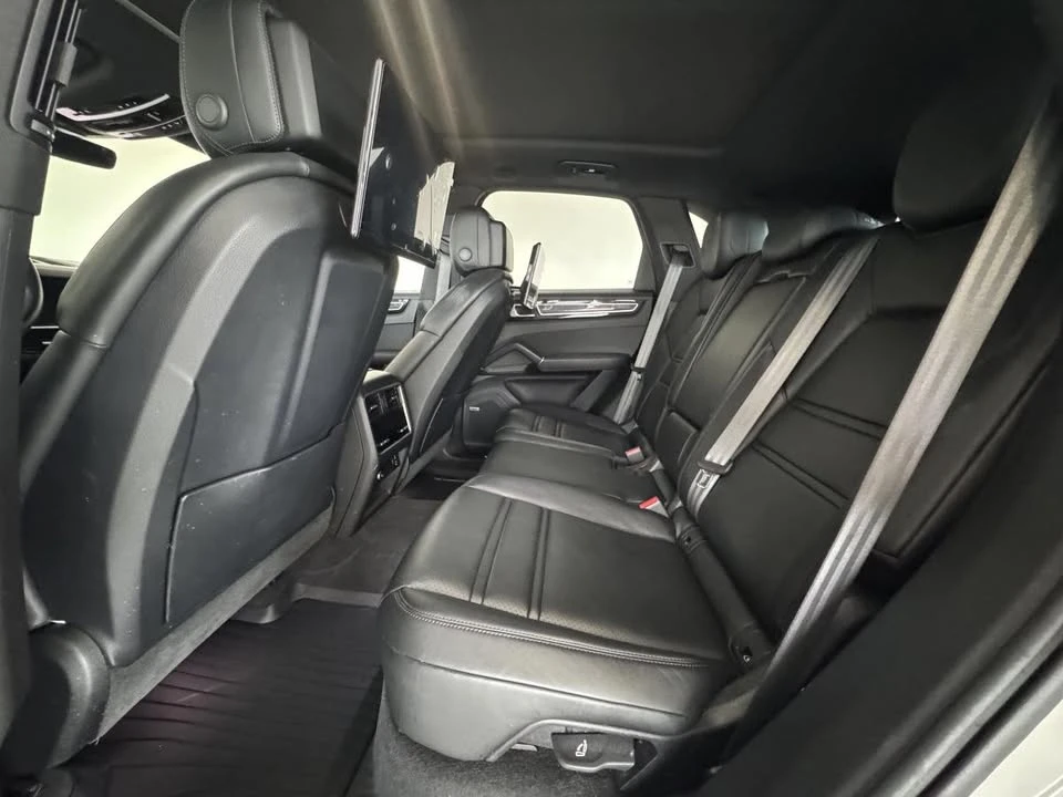 2023 Porsche 9Y0/9Y3 Cayenne - Image 10 of 16