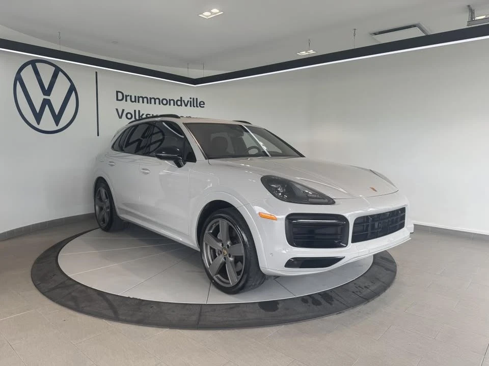 2023 Porsche 9Y0/9Y3 Cayenne - Image 3 of 16