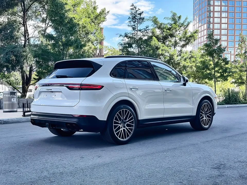 2023 Porsche 9Y0/9Y3 Cayenne - Image 4 of 9