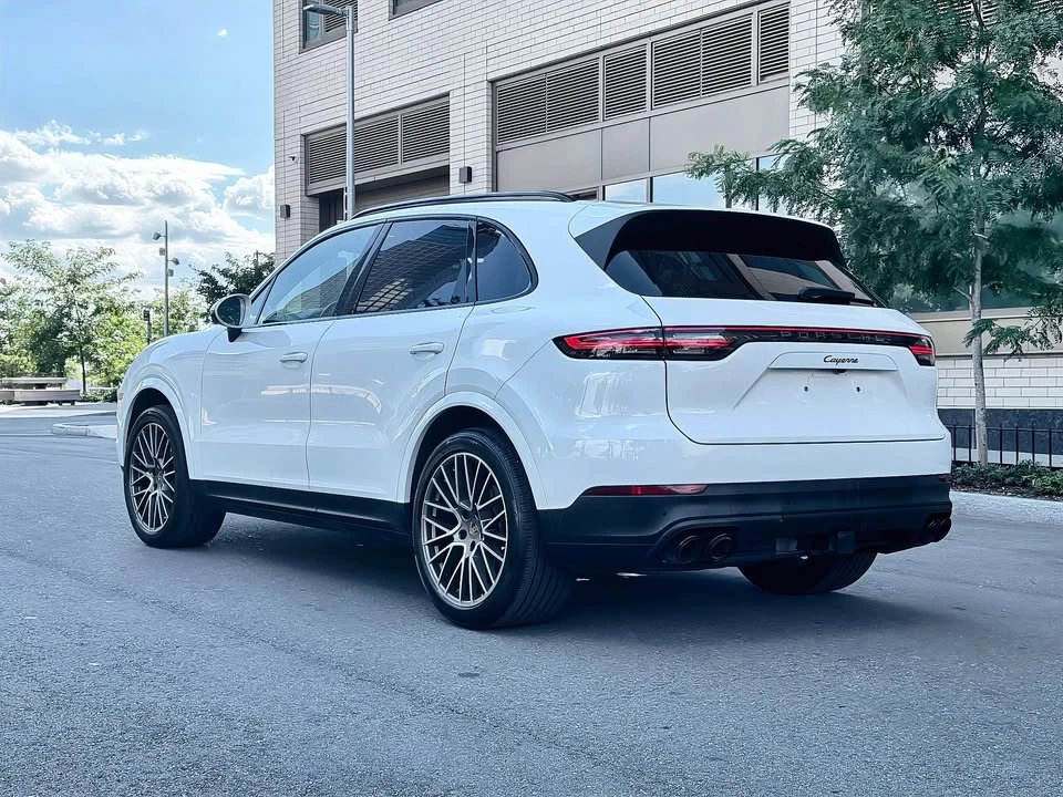 2023 Porsche 9Y0/9Y3 Cayenne - Image 6 of 9