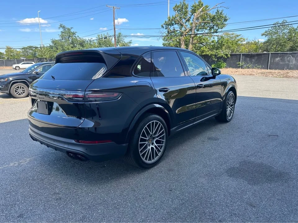 2023 Porsche 9Y0/9Y3 Cayenne - Image 4 of 13