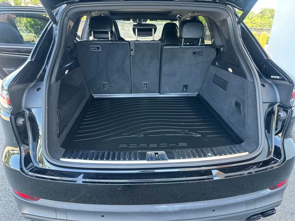 2023 Porsche 9Y0/9Y3 Cayenne - Image 10 of 13