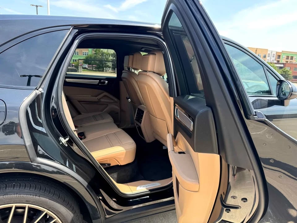 2023 Porsche 9Y0/9Y3 Cayenne - Image 5 of 18