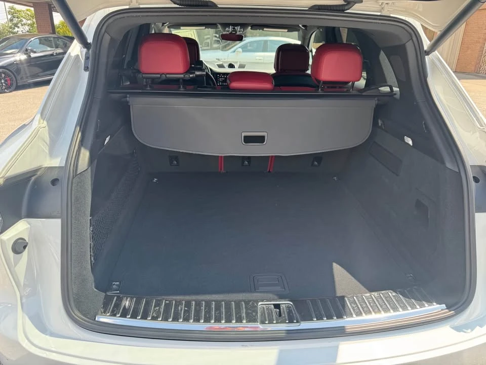 2023 Porsche 9Y0/9Y3 Cayenne - Image 5 of 7