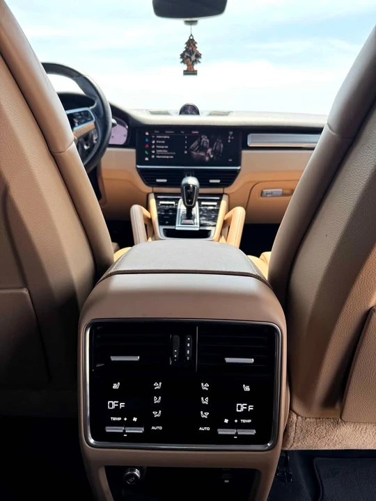 2023 Porsche 9Y0/9Y3 Cayenne - Image 7 of 18