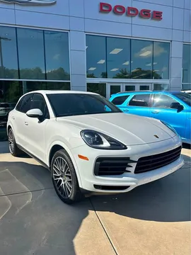 2023 Porsche Cayenne Platinum Edition Sport Utility 4D
