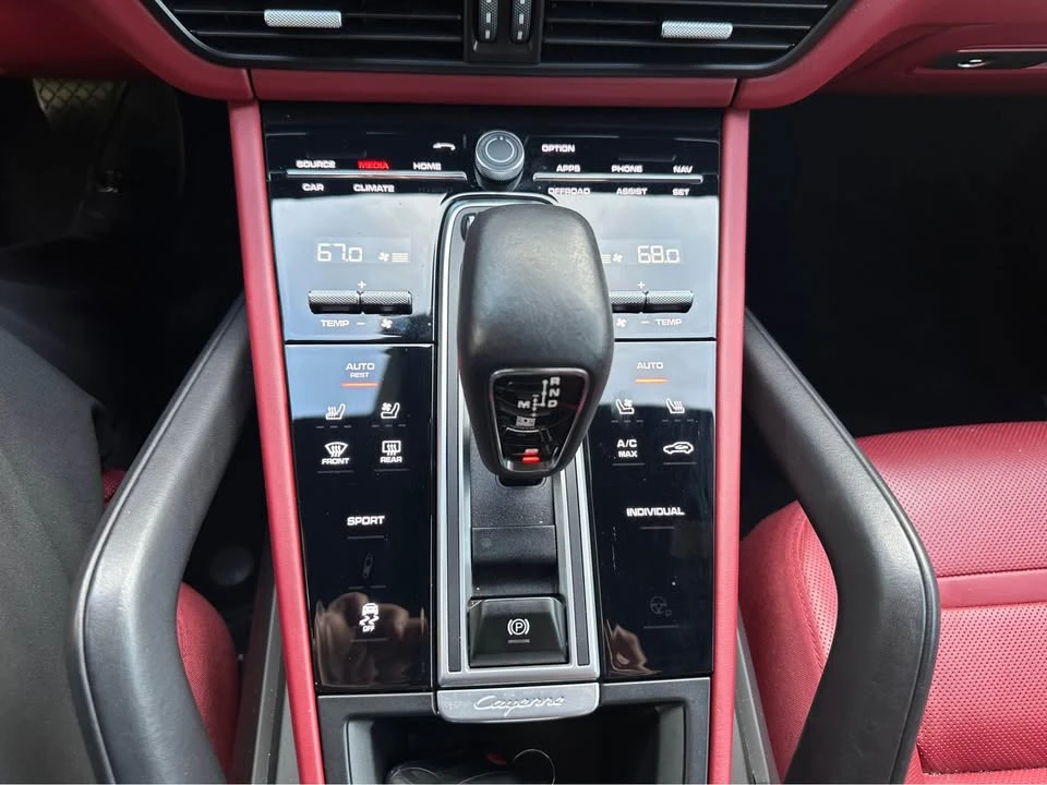 2023 Porsche 9Y0/9Y3 Cayenne - Image 14 of 20