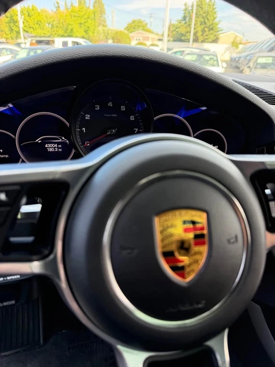 2023 Porsche 9Y0/9Y3 Cayenne - Image 6 of 6
