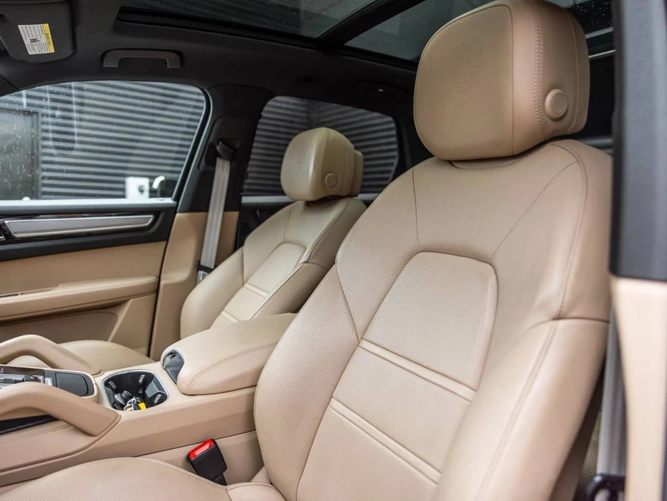 2023 Porsche 9Y0/9Y3 Cayenne - Image 5 of 5