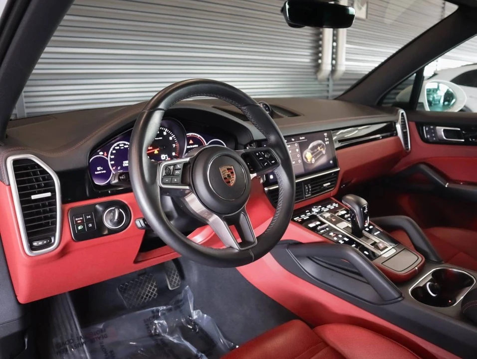 2023 Porsche 9Y0/9Y3 Cayenne - Image 4 of 5