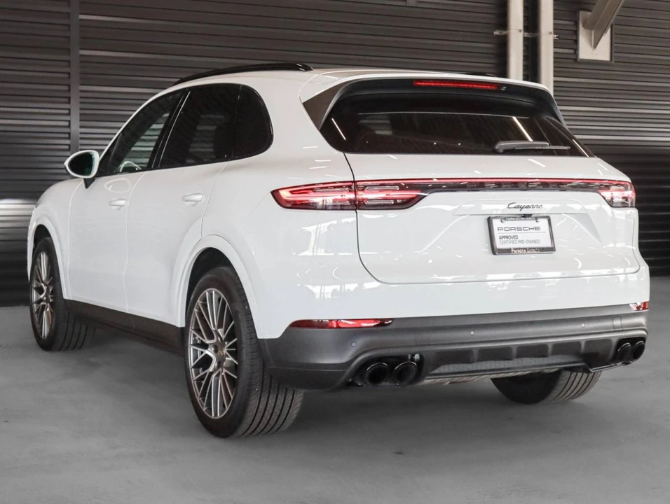 2023 Porsche 9Y0/9Y3 Cayenne - Image 3 of 5