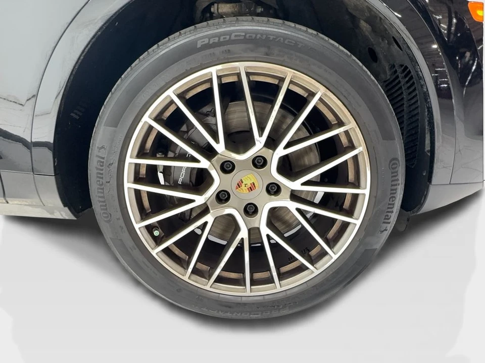 2023 Porsche 9Y0/9Y3 Cayenne - Image 14 of 31