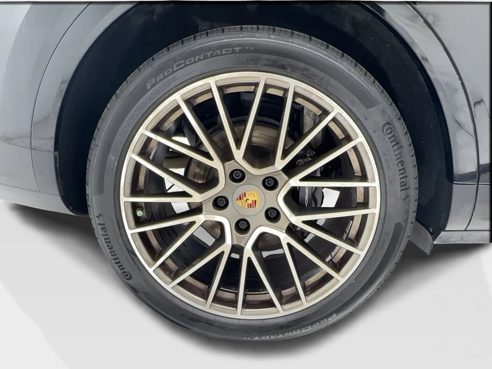 2023 Porsche 9Y0/9Y3 Cayenne - Image 16 of 31