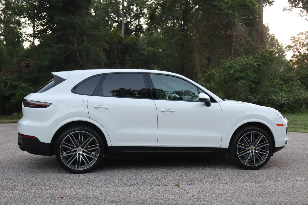 2023 Porsche 9Y0/9Y3 Cayenne - Image 7 of 31