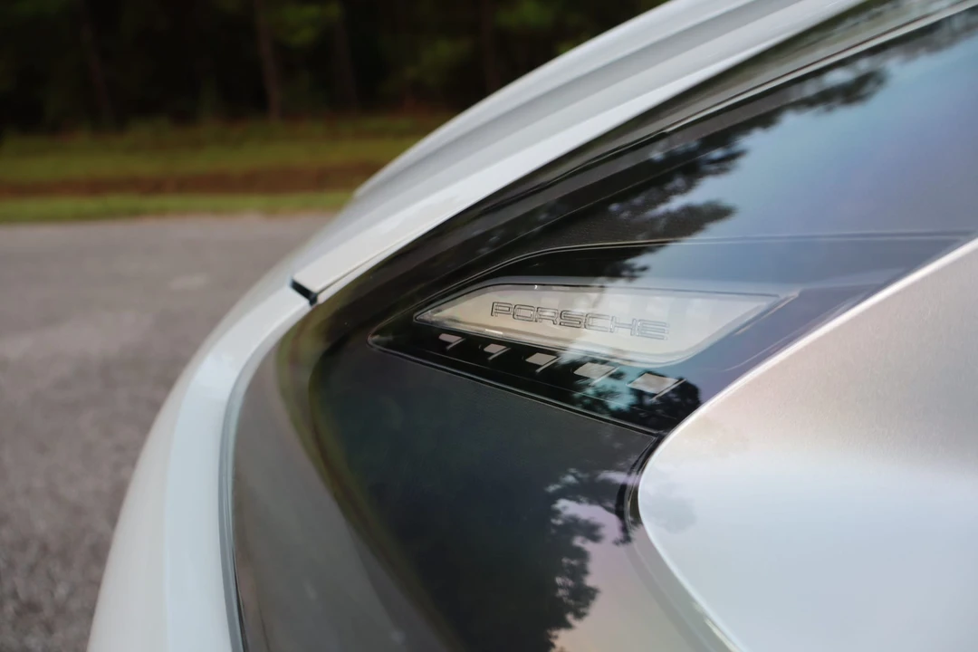 2023 Porsche 9Y0/9Y3 Cayenne - Image 16 of 31