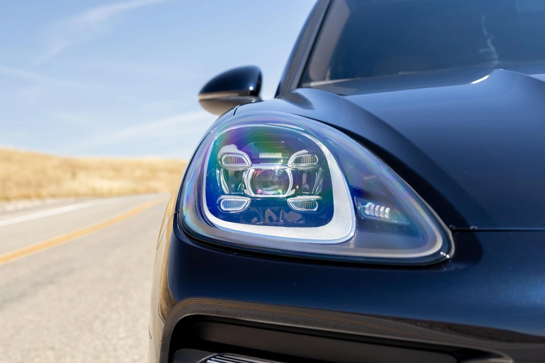 2023 Porsche 9Y0/9Y3 Cayenne - Image 12 of 21