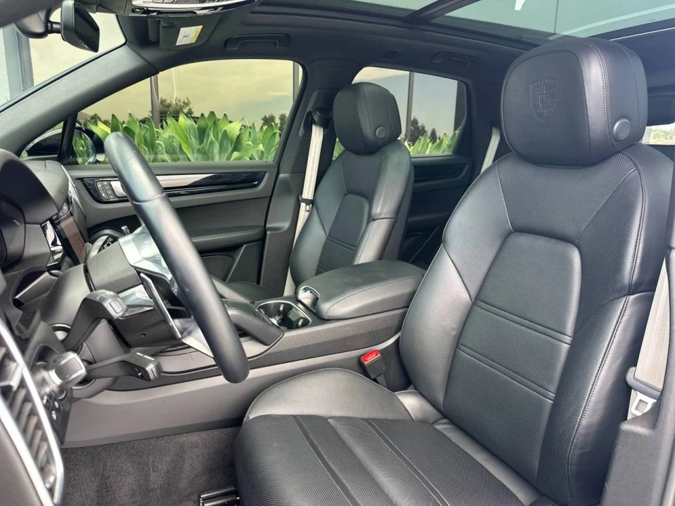 2023 Porsche 9Y0/9Y3 Cayenne - Image 5 of 5