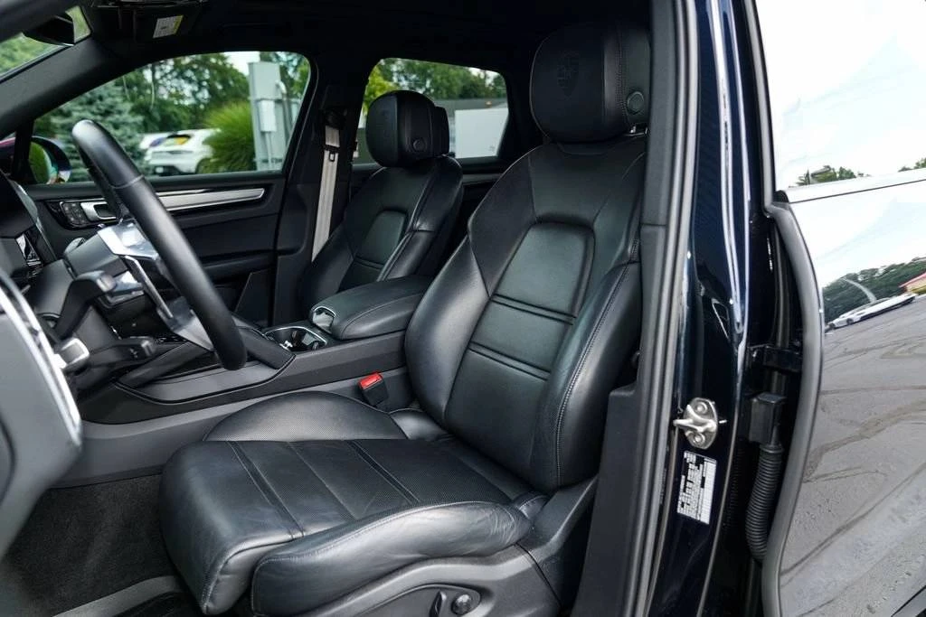 2023 Porsche 9Y0/9Y3 Cayenne - Image 5 of 5