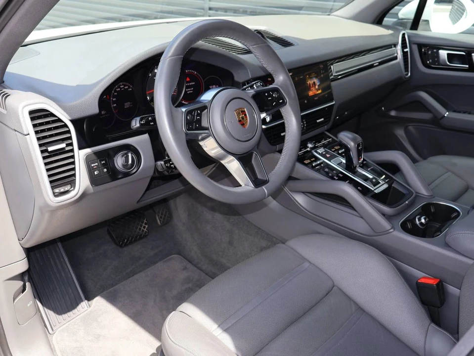 2023 Porsche 9Y0/9Y3 Cayenne - Image 4 of 5
