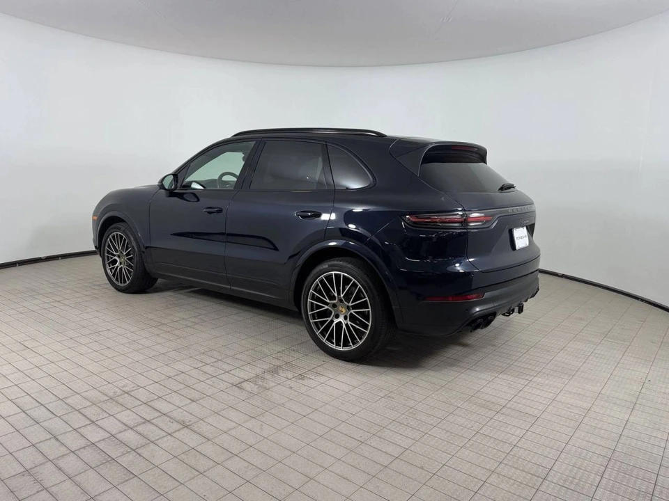 2023 Porsche 9Y0/9Y3 Cayenne - Image 3 of 5