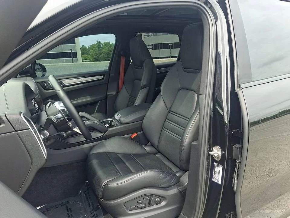2023 Porsche 9Y0/9Y3 Cayenne - Image 5 of 5