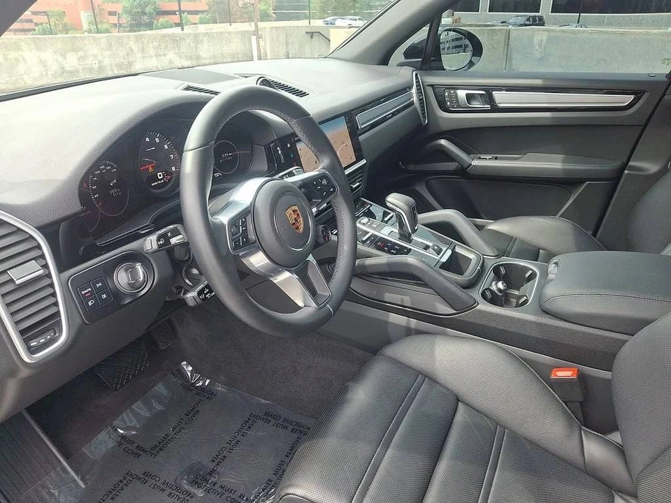 2023 Porsche 9Y0/9Y3 Cayenne - Image 4 of 5