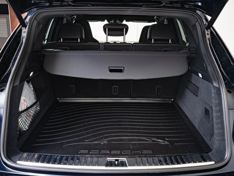 2023 Porsche 9Y0/9Y3 Cayenne - Image 18 of 21