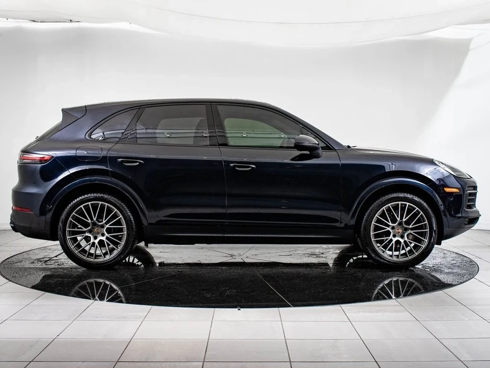 2023 Porsche 9Y0/9Y3 Cayenne - Image 9 of 21