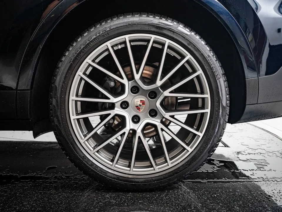 2023 Porsche 9Y0/9Y3 Cayenne - Image 12 of 21